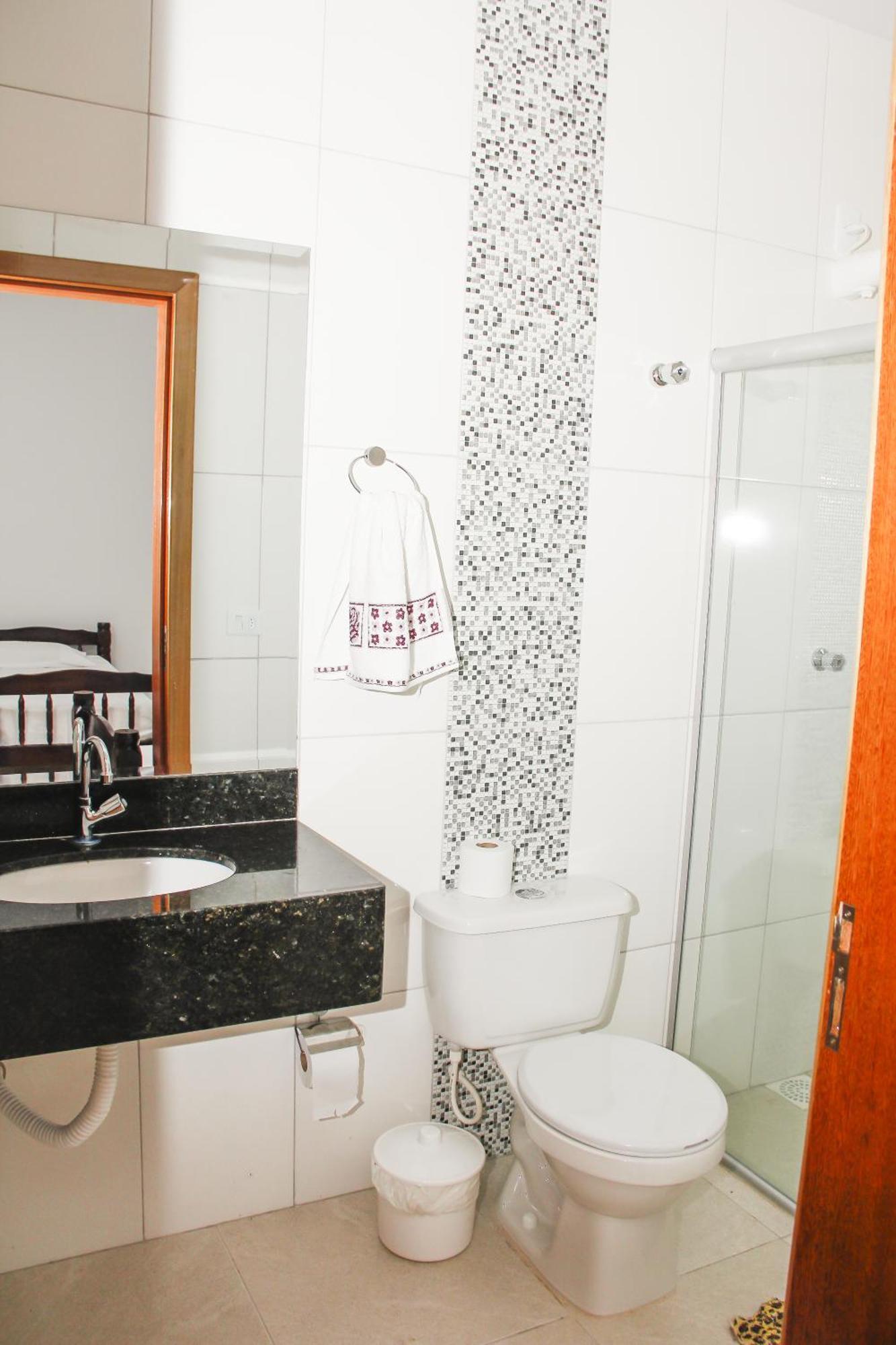 Pousada Flor Dos Ipês Trindade  Quarto foto