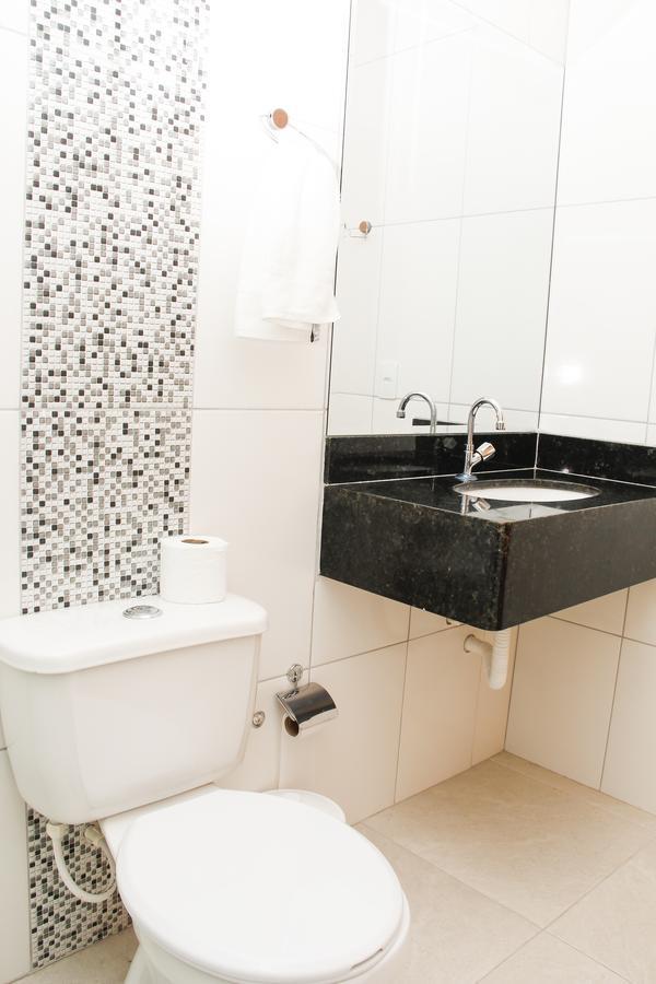 Pousada Flor Dos Ipês Trindade  Quarto foto